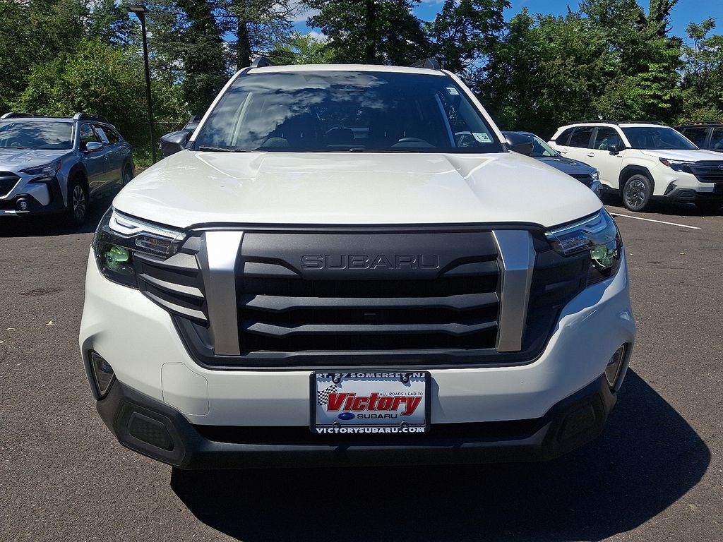 2025 Subaru Forester Premium photo 2