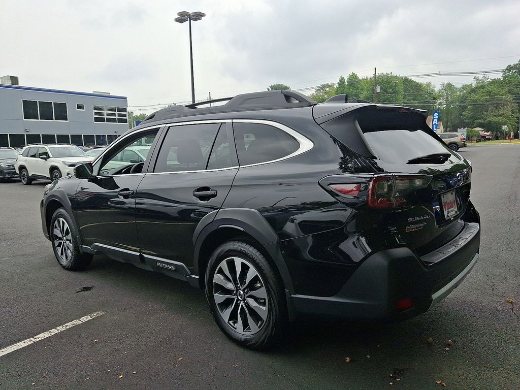 2024 Subaru Outback Limited photo 4