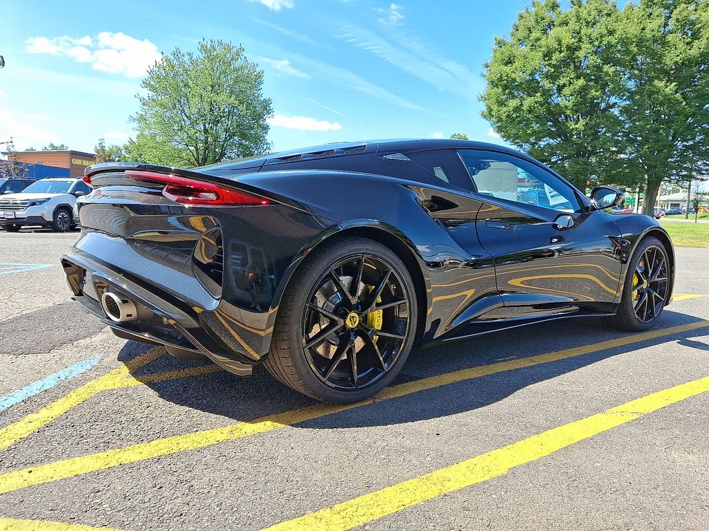 2024 Lotus Emira First Edition - Photo 5