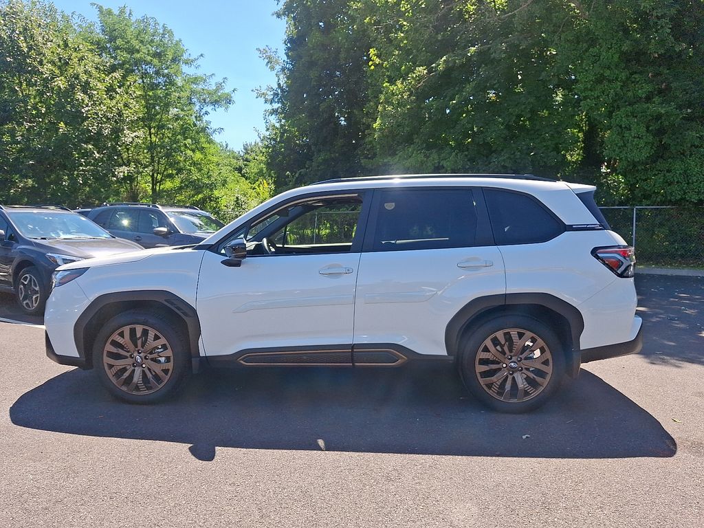2025 Subaru Forester Sport photo 4