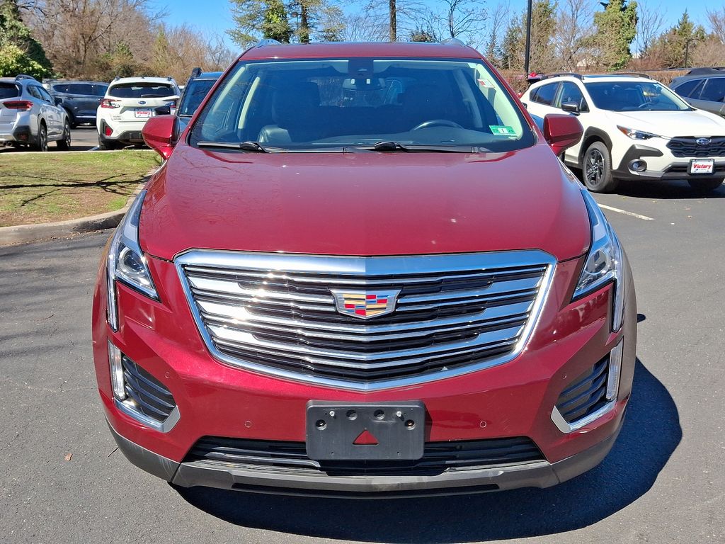 Used 2018 Cadillac XT5 Luxury with VIN 1GYKNDRS6JZ208591 for sale in Somerset, NJ