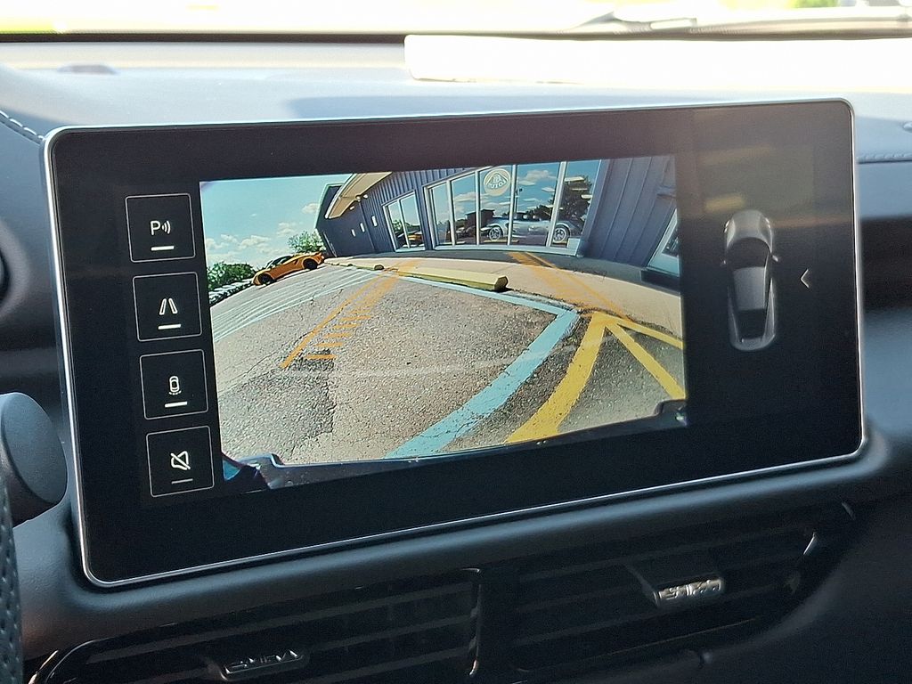 2024 Lotus Emira First Edition - Photo 18