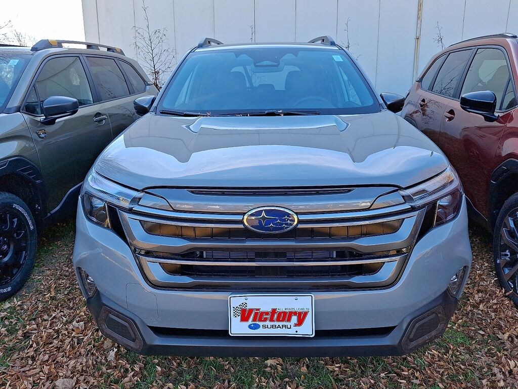 New 2025 Subaru Forester Limited Hybrid SUV