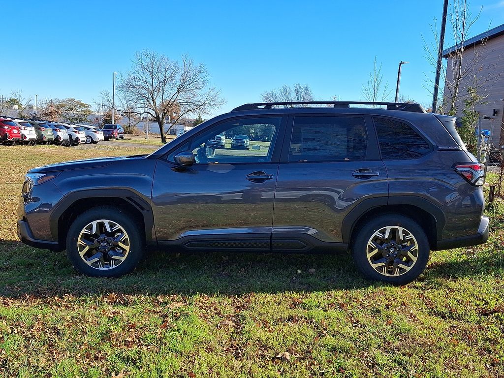 2026 Subaru Forester Premium photo 3