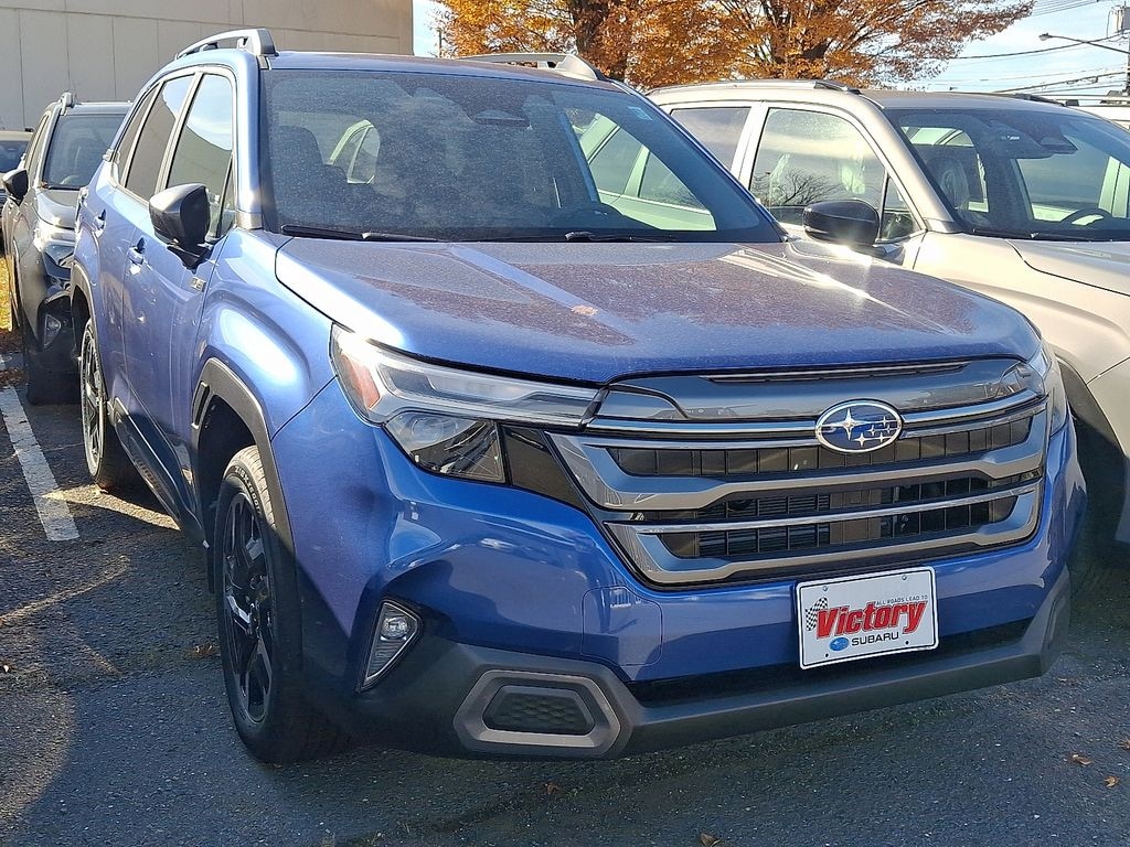 New 2025 Subaru Forester Hybrid Limited SUV