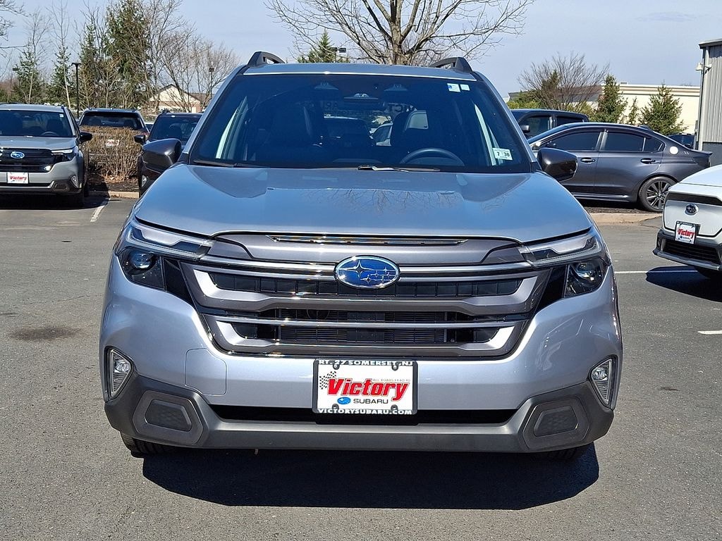 Used 2025 Subaru Forester Hybrid Limited SUV