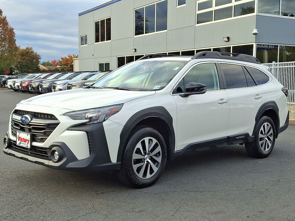 2023 Subaru Outback Premium photo 2