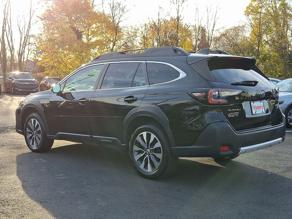 2023 Subaru Outback Limited XT photo 4