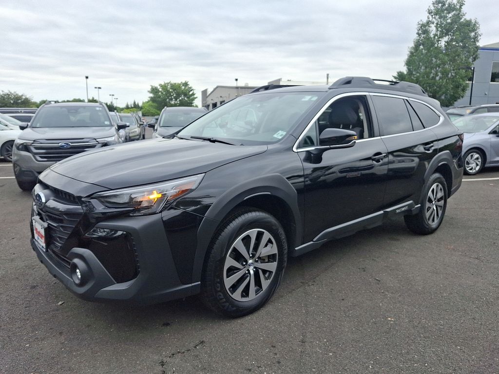 2025 Subaru Outback Premium photo 3