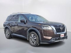 2022 Nissan Pathfinder SL SUV