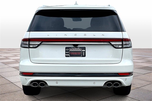 2022 Lincoln Aviator Grand Touring photo 4