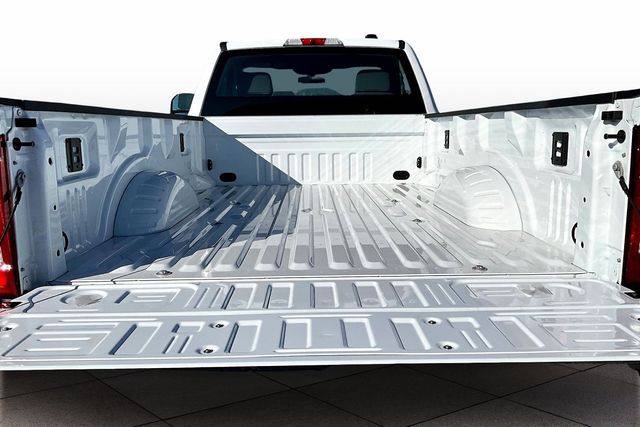 2025 Ford F-350 Super Duty XL - Photo 18