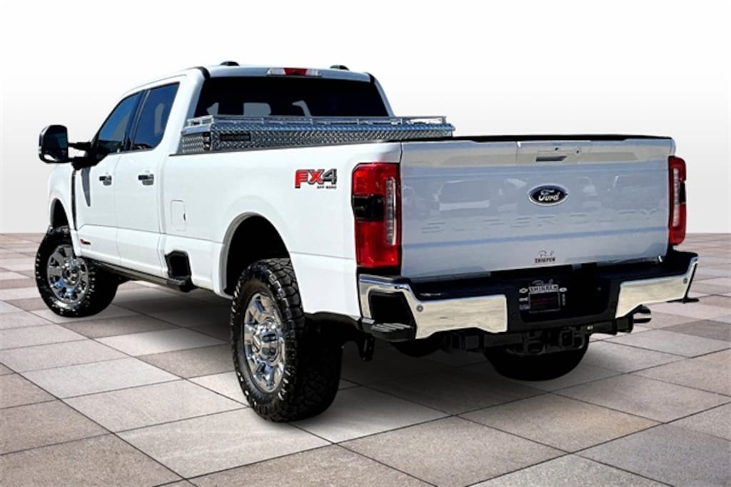 New 2026 Ford F-350SD Lariat Truck