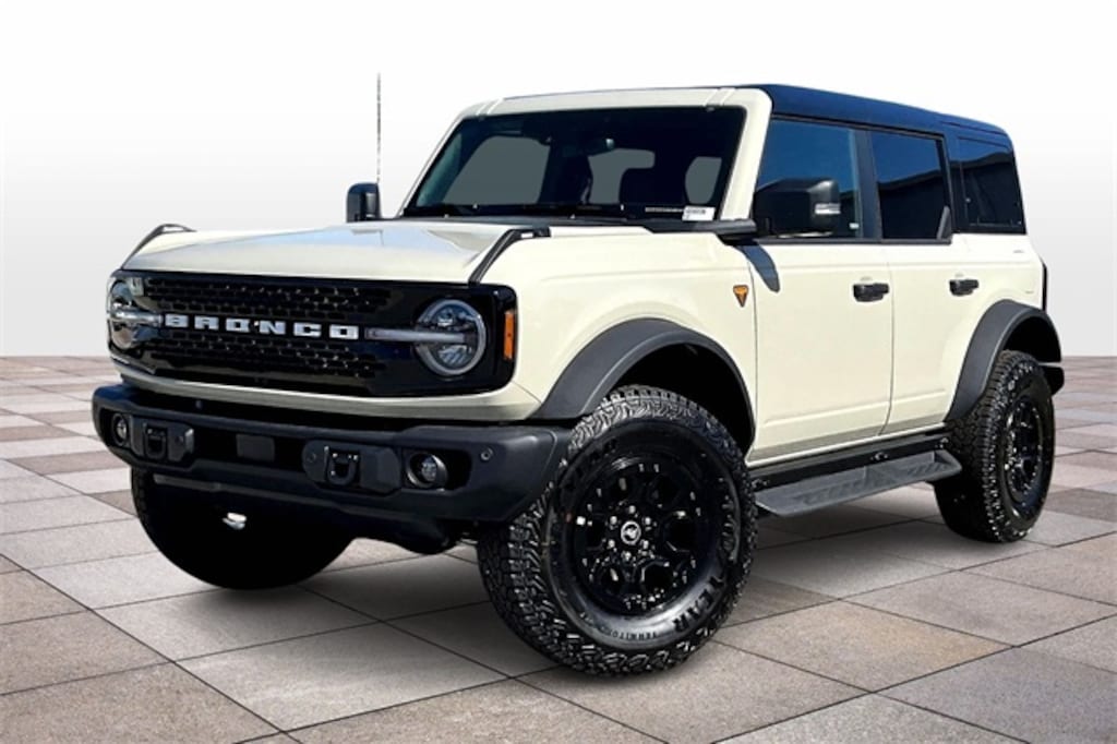 New 2025 Ford Bronco Badlands SUV