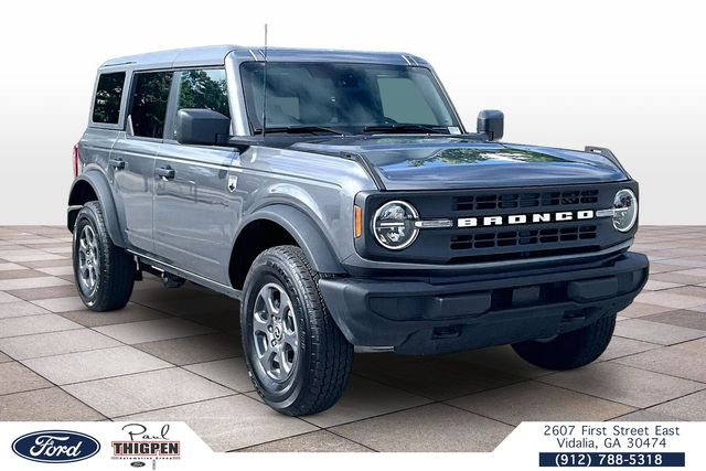 2025 Ford Bronco SUV 