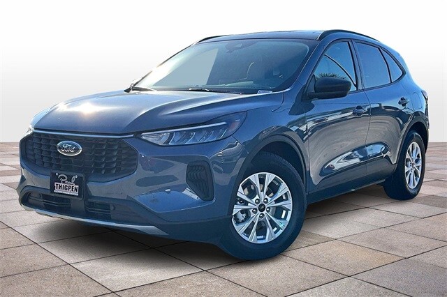 2026 Ford Escape Active photo 2