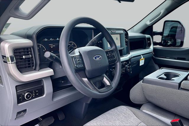 2026 Ford F-250 Super Duty XL - Photo 6