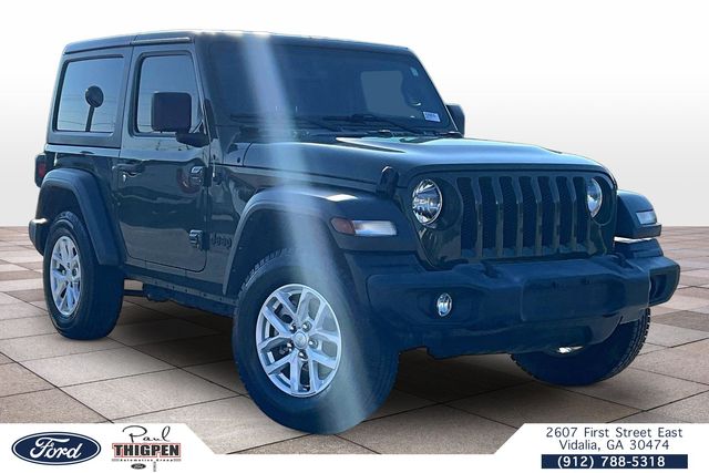 2023 Jeep Wrangler Sport S's photo