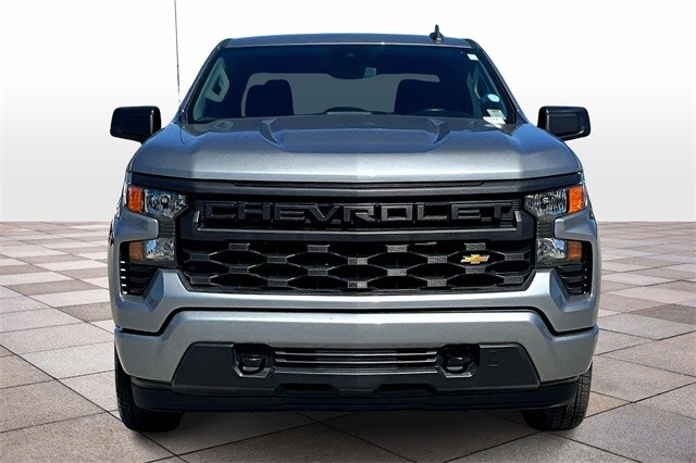 2024 Chevrolet Silverado 1500 Custom photo 3