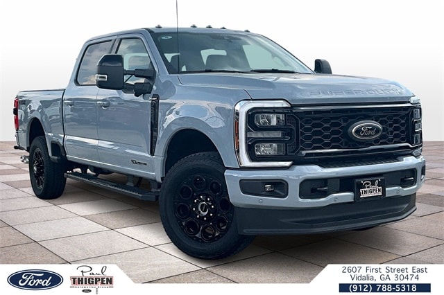 2025 Ford F-250 Super Duty Lariat's photo
