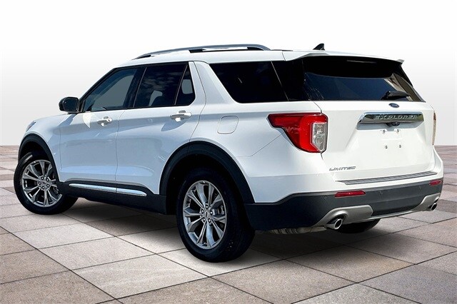 2024 Ford Explorer Limited photo 2