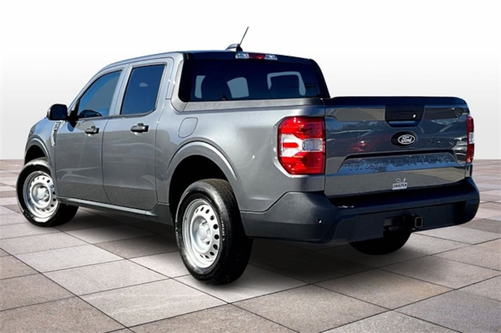 New 2025 Ford Maverick XL Truck