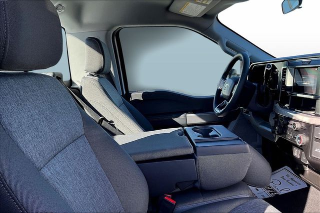 2025 Ford F-350 Super Duty XL - Photo 8