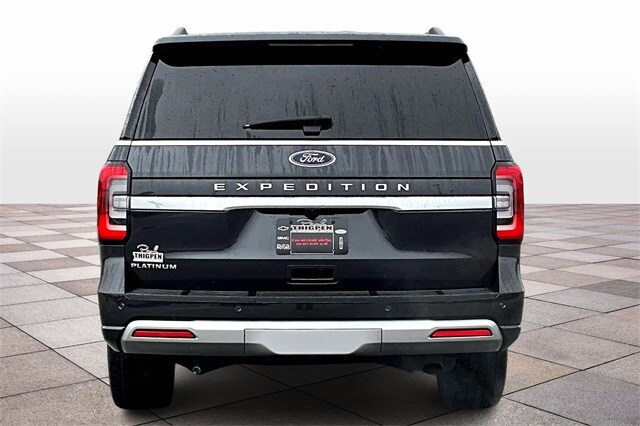 2024 Ford Expedition Platinum photo 2