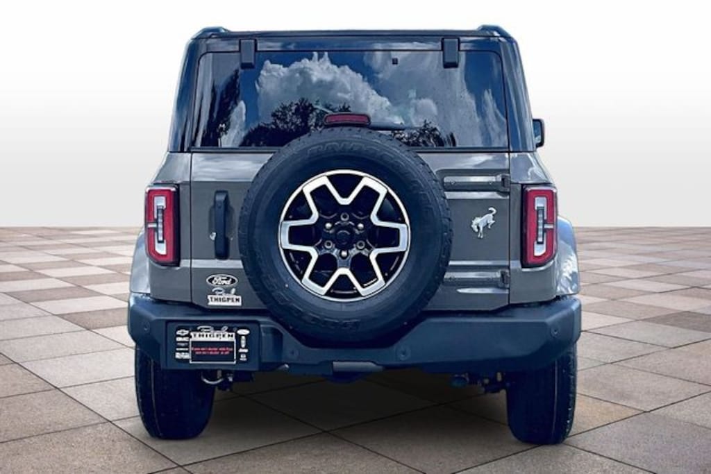 New 2026 Ford Bronco Outer Banks SUV
