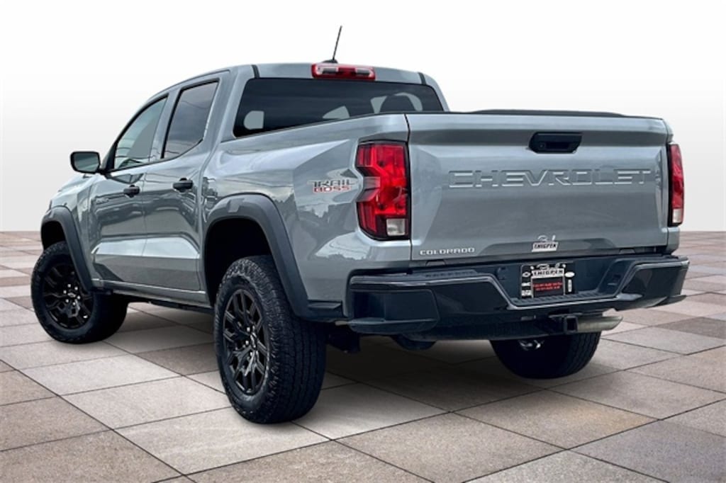 Used 2024 Chevrolet Colorado Trail Boss 4WD Truck
