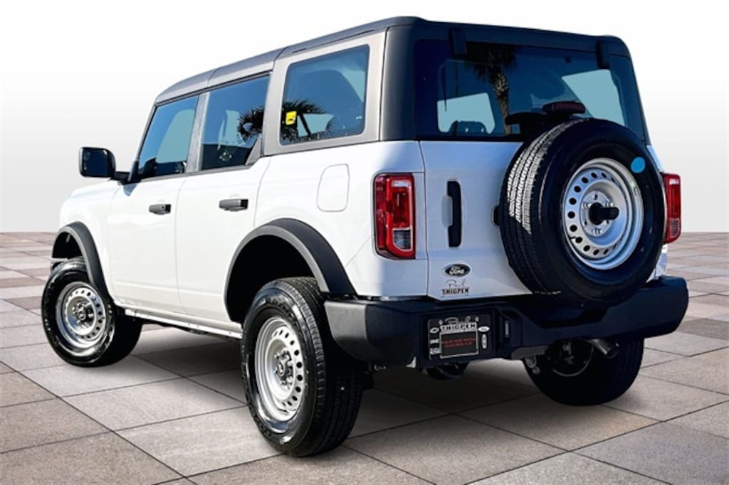 New 2025 Ford Bronco Base SUV