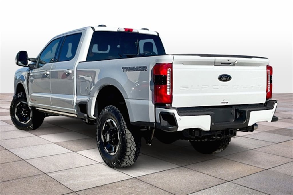 New 2026 Ford F-250SD Lariat Truck
