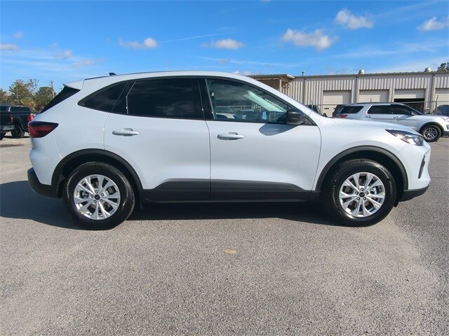 2025 Ford Escape Active photo 3
