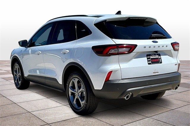 2025 Ford Escape Hybrid ST-Line photo 3