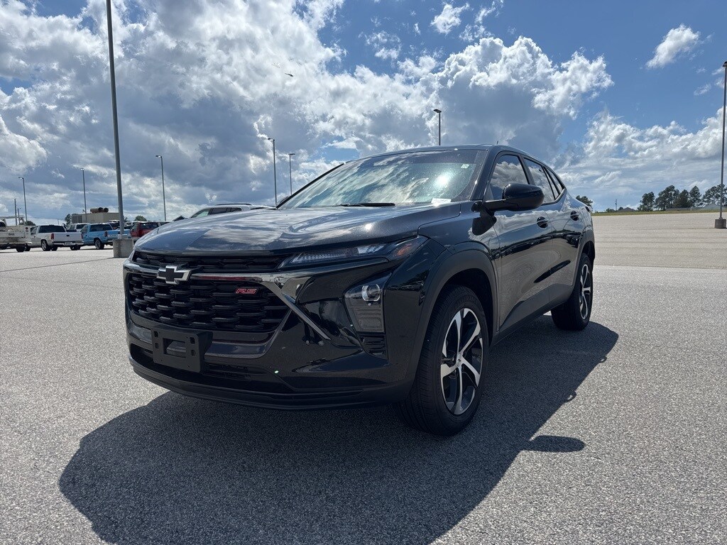 2025 Chevrolet Trax photo 4