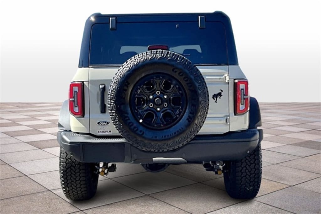 New 2025 Ford Bronco Badlands SUV