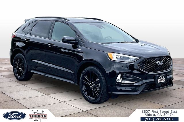 2024 Ford Edge ST-Line AWD's photo