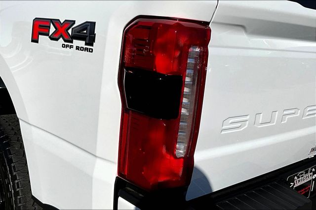 2025 Ford F-350 Super Duty XL - Photo 24