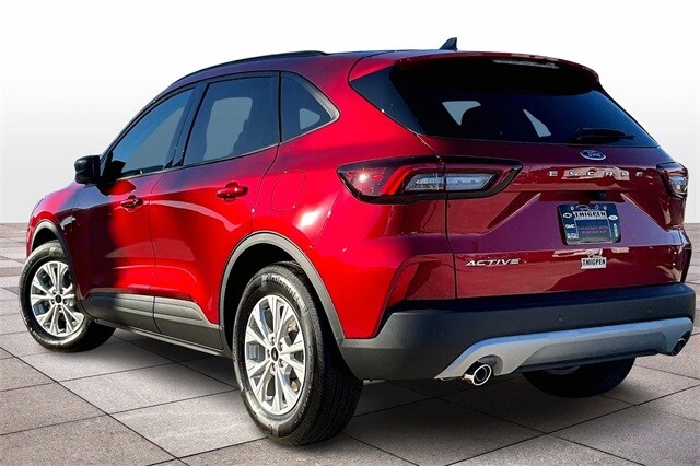 2026 Ford Escape Active photo 2