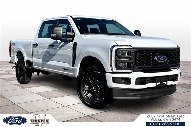 2026 Ford F-250 Super Duty XL's photo