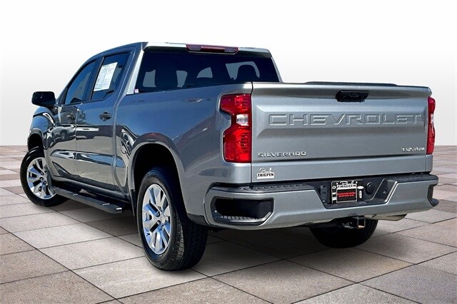 2024 Chevrolet Silverado 1500 Custom photo 2