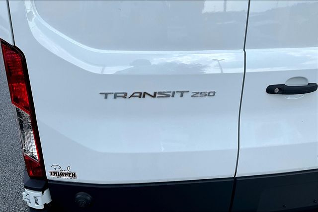 2025 Ford Transit Van Base - Photo 12