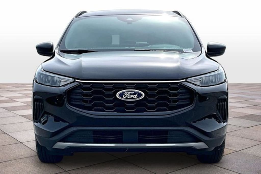 Used 2025 Ford Escape Hybrid ST-Line SUV