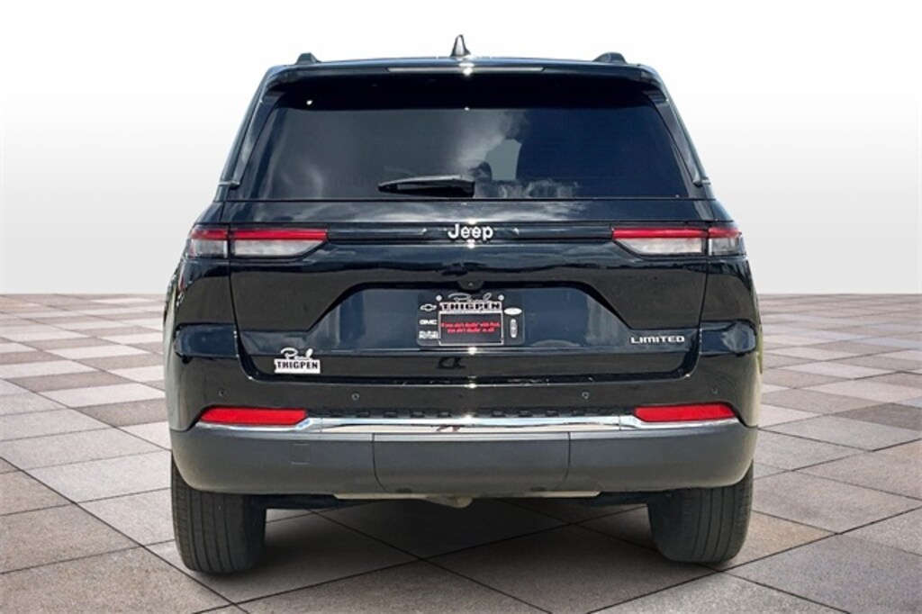 Used 2022 Jeep Grand Cherokee Limited SUV