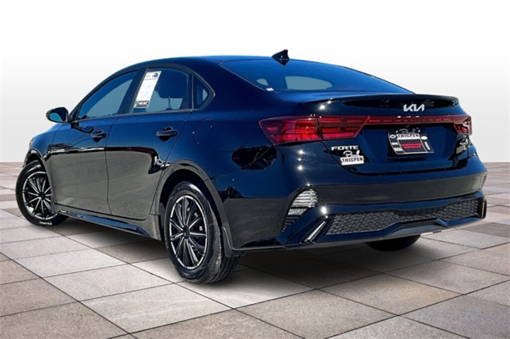 Used 2024 Kia Forte GT-Line Sedan