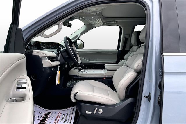 2026 Lincoln Navigator Reserve - Photo 23