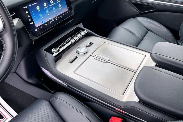 2026 Lincoln Navigator Reserve - Photo 27