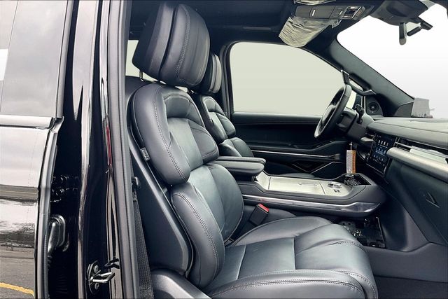 2026 Lincoln Navigator Reserve - Photo 8