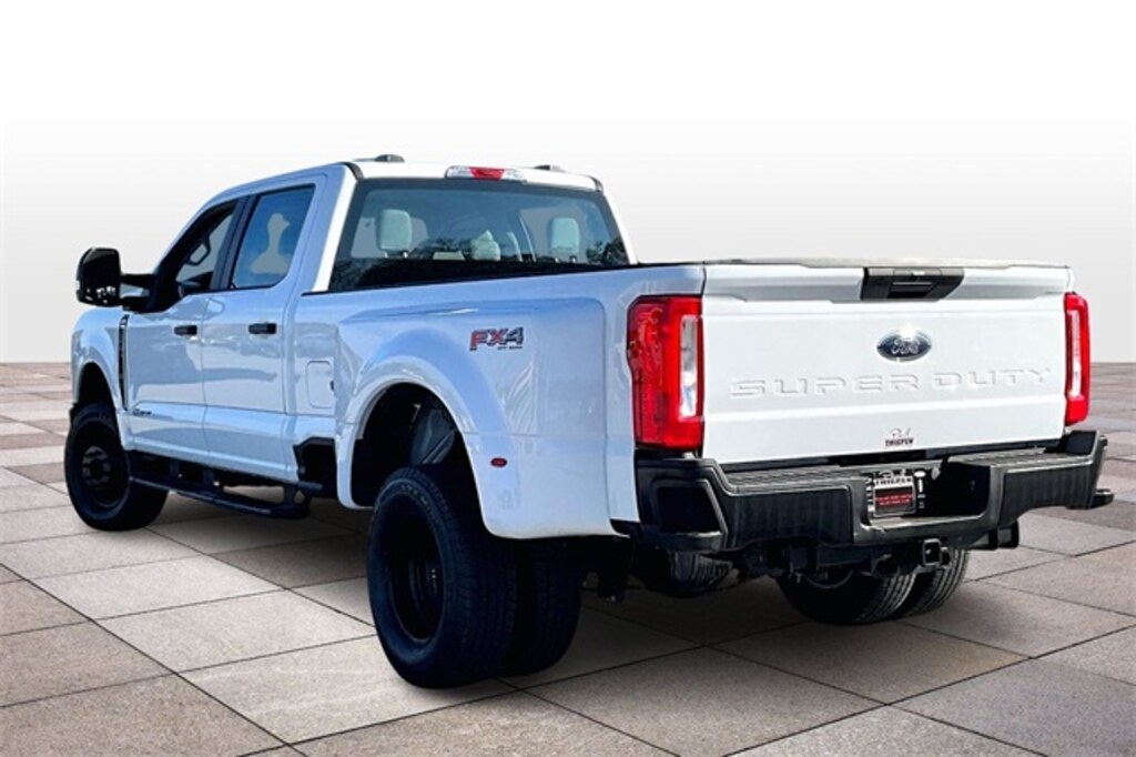 Used 2024 Ford F-350SD XL DRW Truck