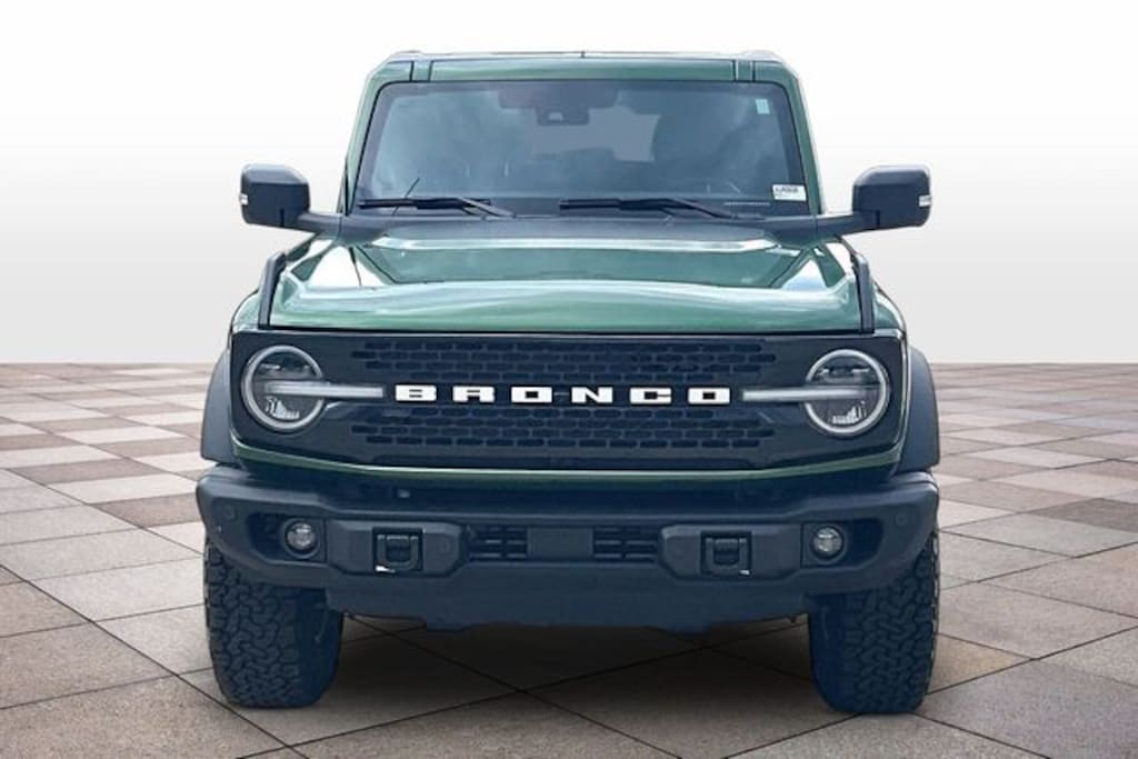 Used 2025 Ford Bronco Badlands SUV